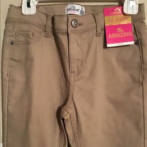 KidsJordache Skinny Khaki Girls Pants Size 12 NWT